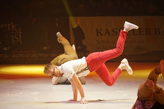 Breakdancing Time